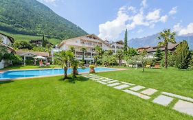 Glanzhof Hotel & Apartments