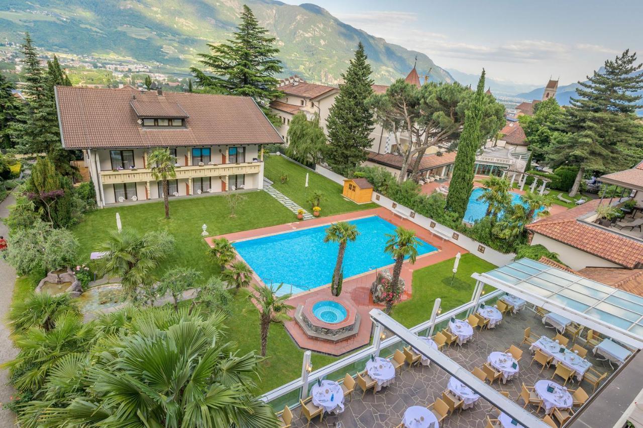 Glanzhof Hotel & Apartments Marlengo Esterno foto