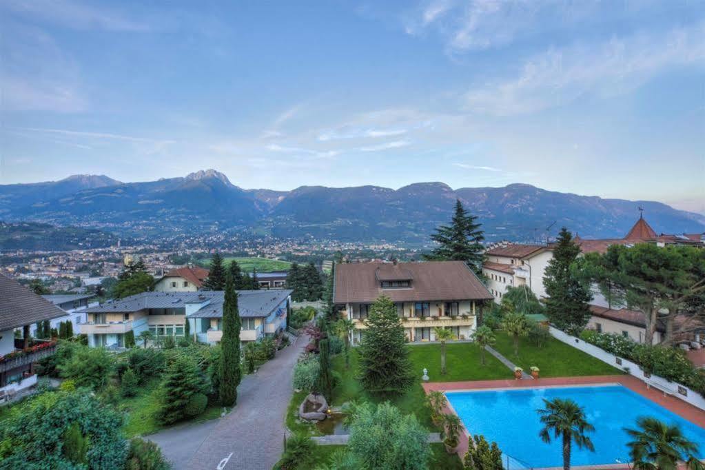 Glanzhof Hotel & Apartments Marlengo Esterno foto