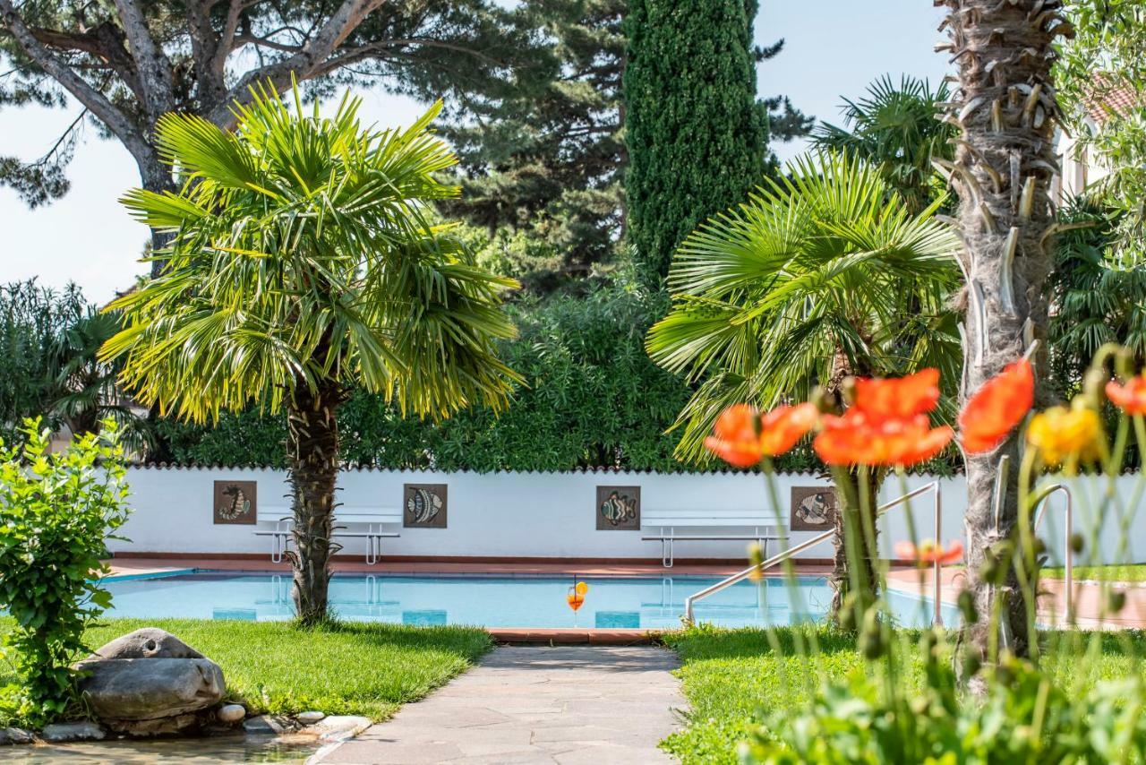 Glanzhof Hotel & Apartments Marlengo Esterno foto